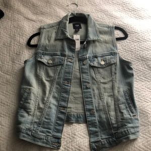 Gap Jean Vest